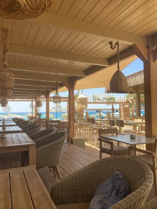 Kokkinos pirgos spiaggia